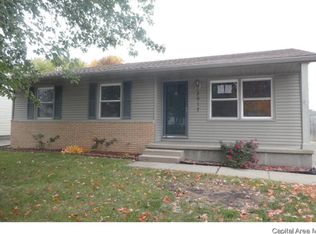 3017 Griffiths Ave, Springfield, IL 62702