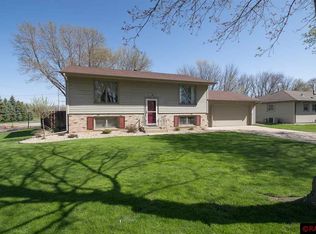 144 Rita Rd, Mankato, MN 56001