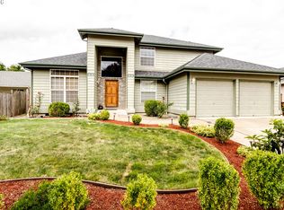2012 Lemuria St, Eugene, OR 97402