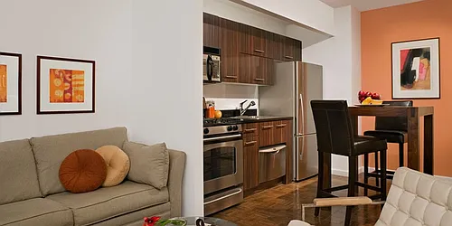 Rented by Metro Loft Management