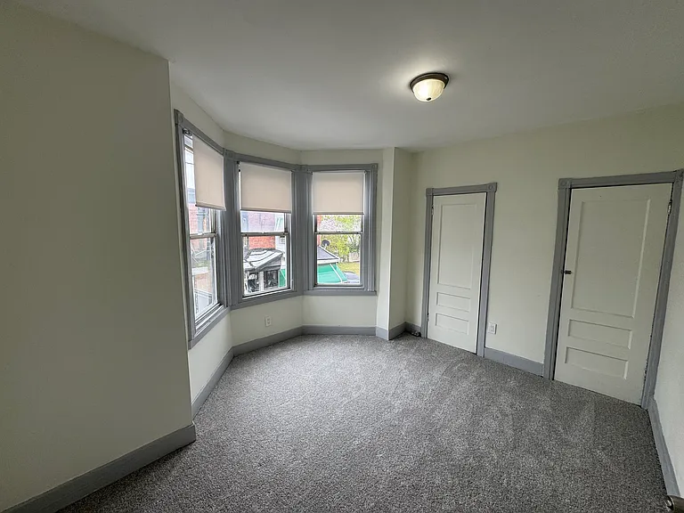 2728 N Newkirk St — Photo 15