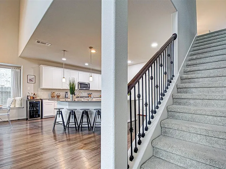 23811 Via Viale Dr — Photo 21