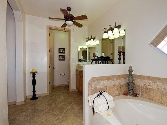 5th image of 3192 Oro Grande Blvd