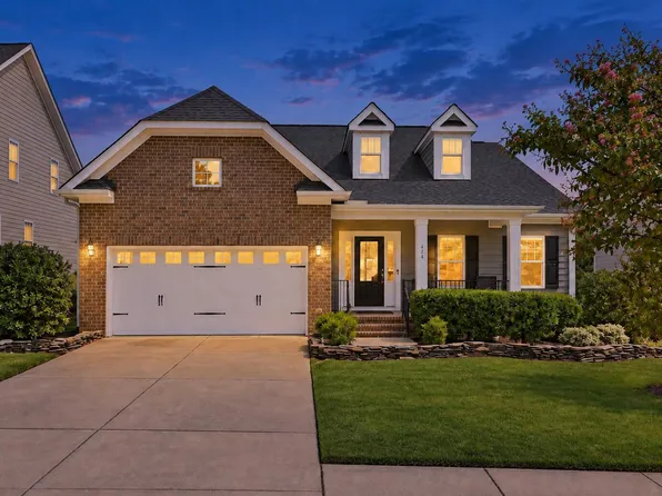 424 Kings Glen Way, Wake Forest, NC 27587