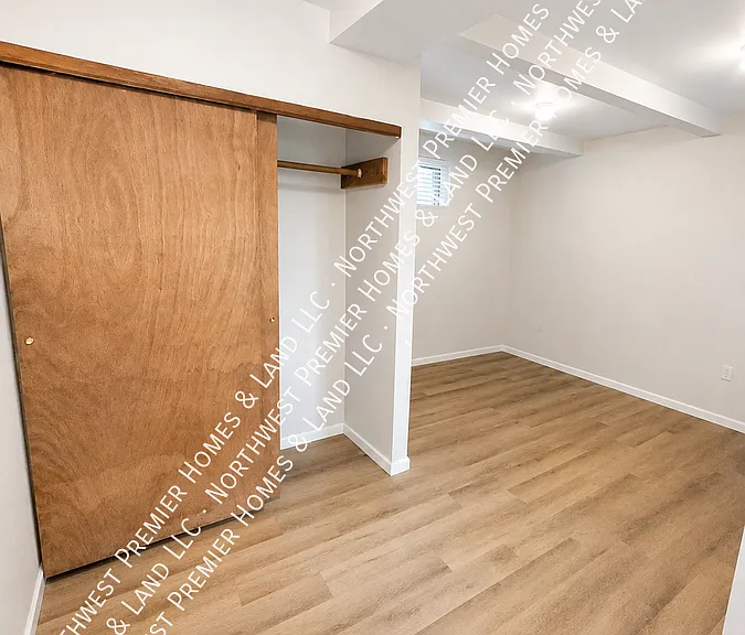 2690 Erlands Point Rd NW — Photo 13