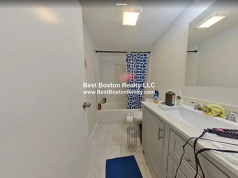 19 Central St #6 — Photo 6