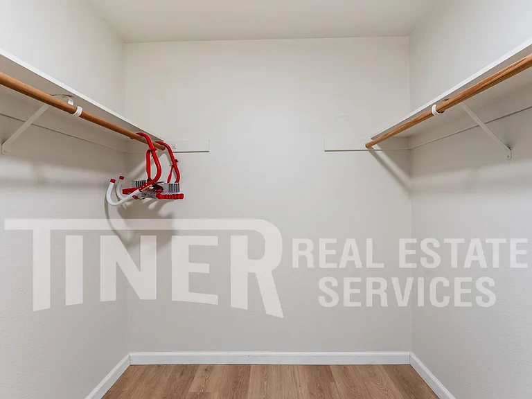 1533 Hood Rd #B — Photo 15