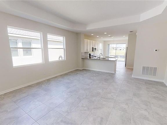 4th image of 3442 Sagebrush St