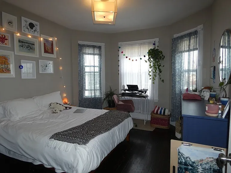 37 Condor St #3 — Photo 9