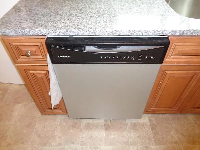 2 bed, 1000 sqft, $2,595 — Photo 4