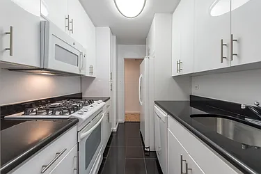 Rented by Solow Realty