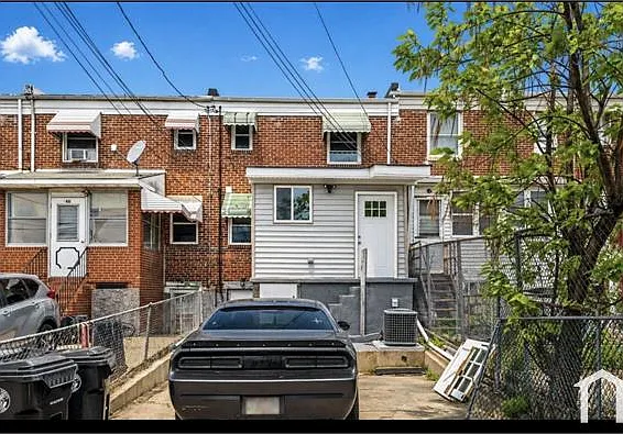 7487 Berkshire Rd — Photo 9