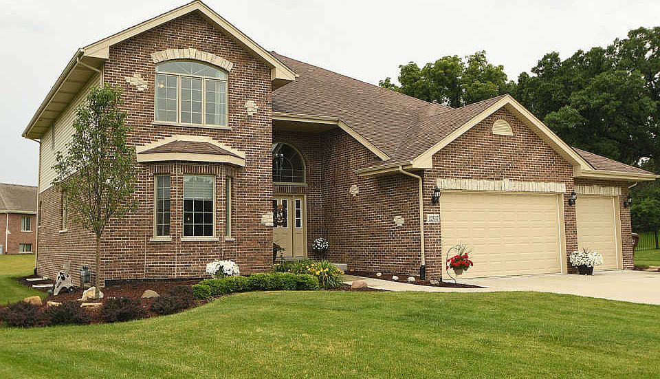 1st image of 12537 Crystal Ct W