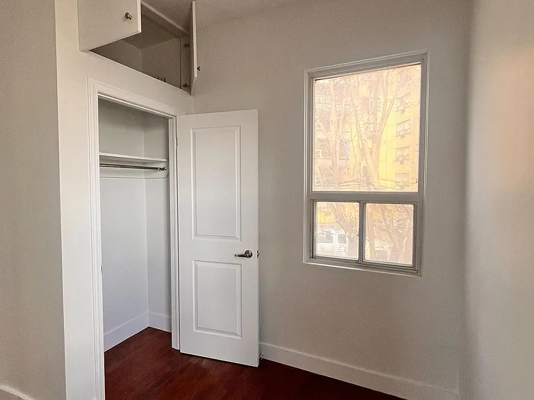 96 Springhurst Ave #3 — Photo 8