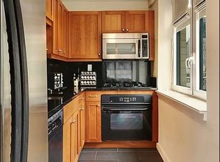 425 5th Ave APT 30A, New York, NY