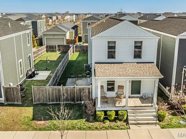 3616 Starkville St, Saint Charles, MO 63301