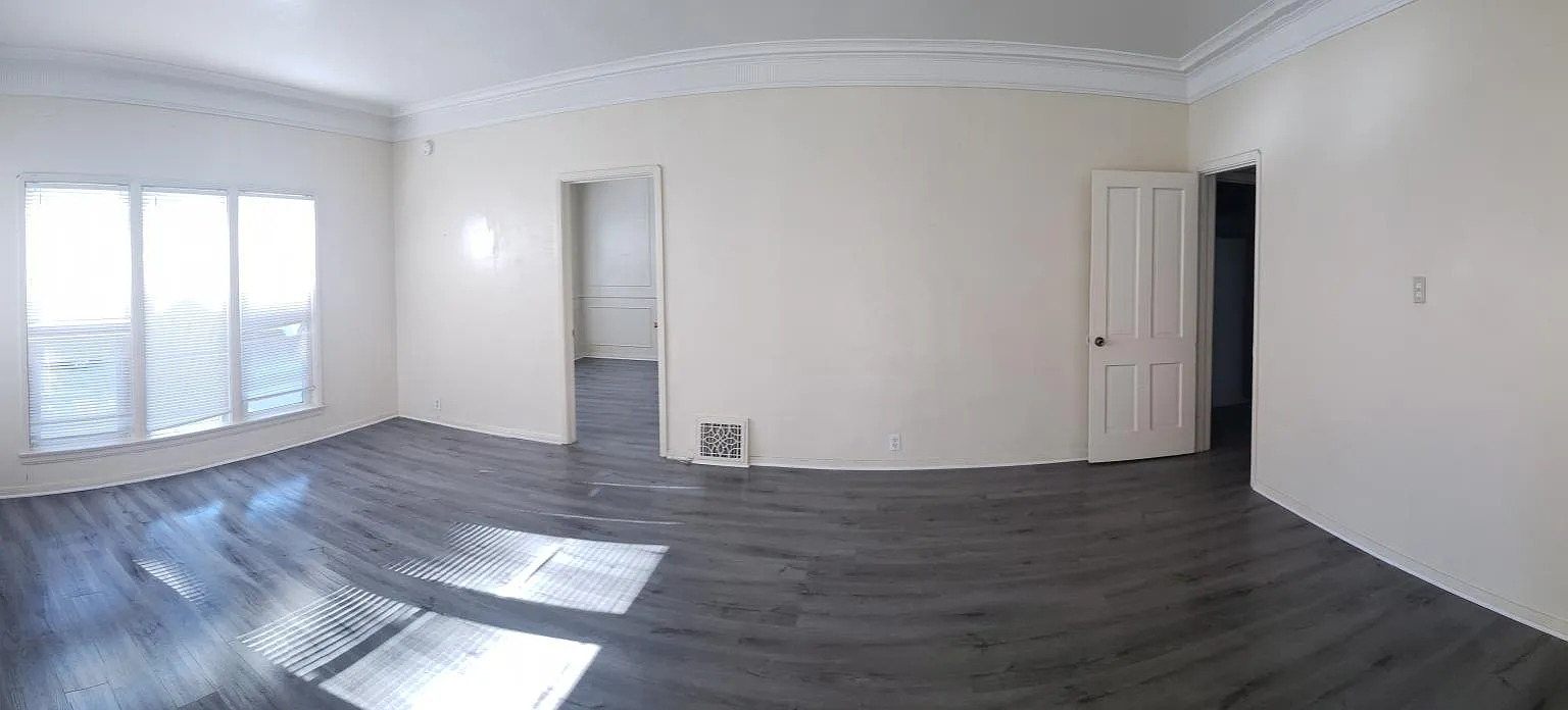 3 bed, 2.5 bath, 1150 sqft, $4,999 — Photo 3