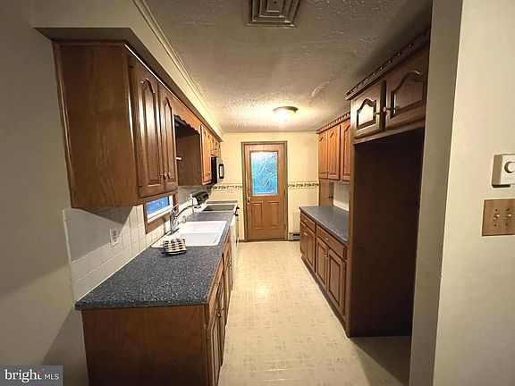 5th image of 12001 McKinley Dr