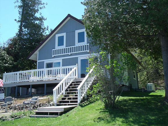 2nd image of 1343 Renos Dr
