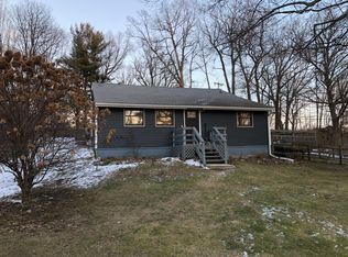 97 Highland Ave, Elizaville, NY 12523