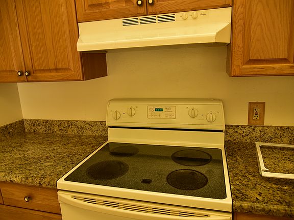 4th image of 1000 River Reach Dr APT 104