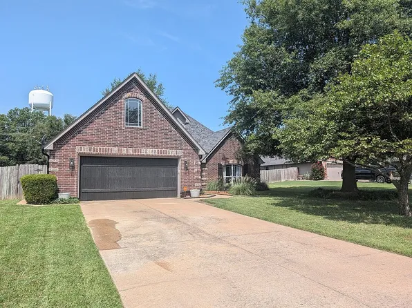 25600 Briar Dr, Claremore, OK 74019