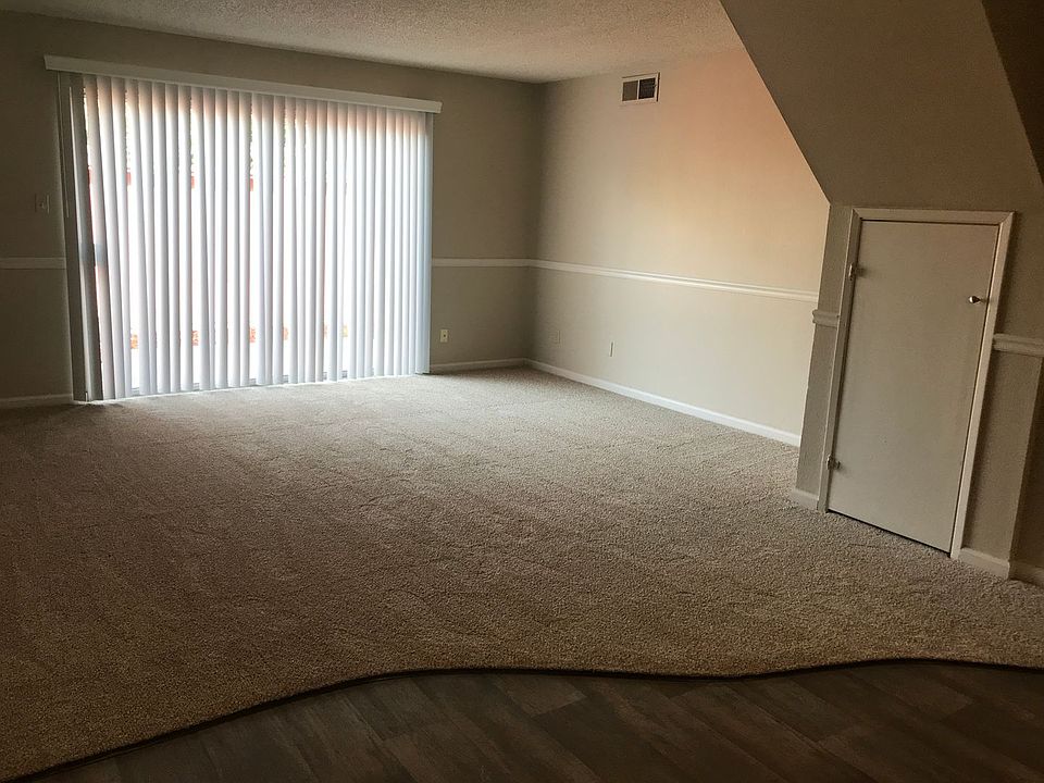 1st image of 4725 Marconi Ave APT 16