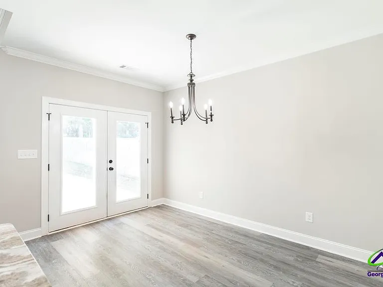 113 Garrett Ln — Photo 12