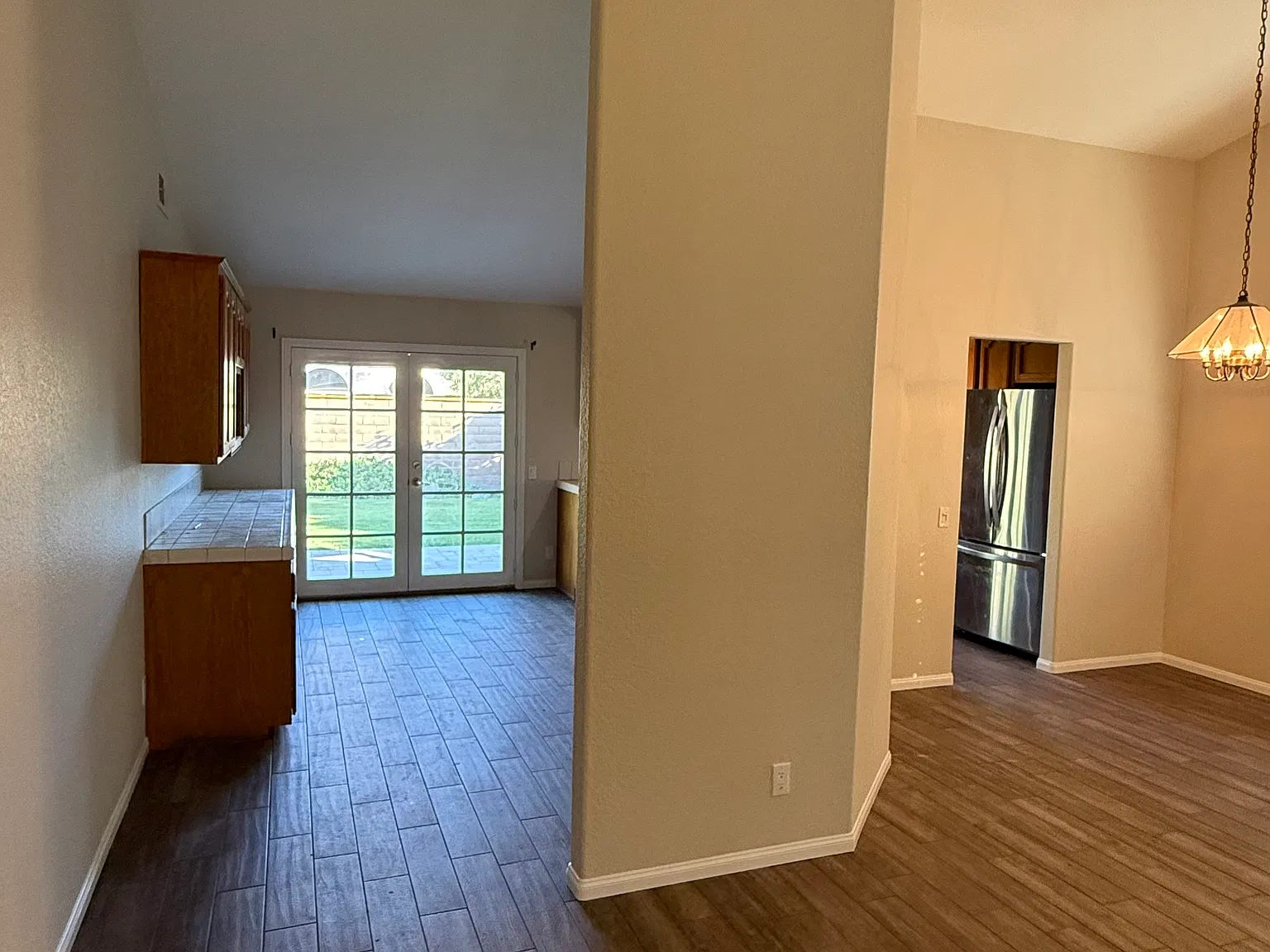 3 bed, 1504 sqft, $3,900 — Photo 2