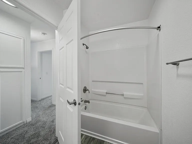 Liberty Village — Photo 18