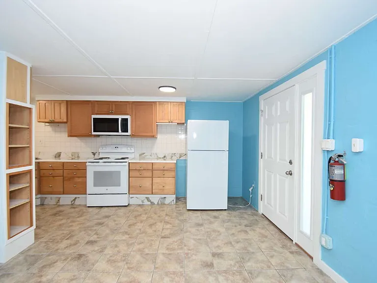 511 N Central Ave #A — Photo 4