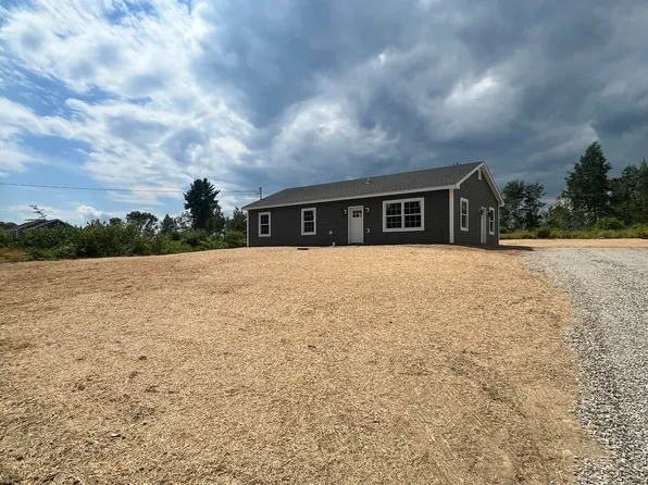 282 Merrill Road, Levant, ME 04456