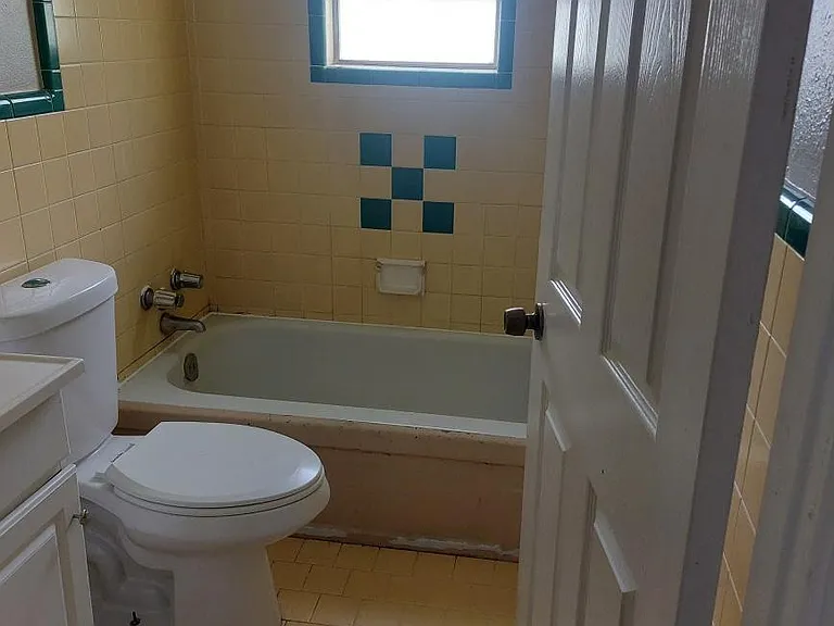 32697 Cynthia Dr — Photo 6