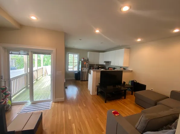 739 Somerville Ave #1A, Somerville, MA 02143