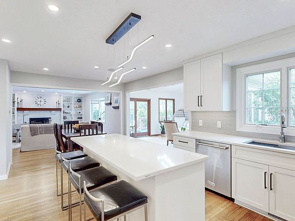 3rd image of 37173 Oneill Dr