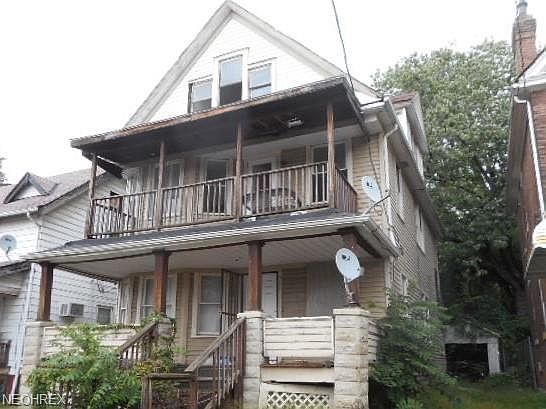 1st image of 943 E 131st St