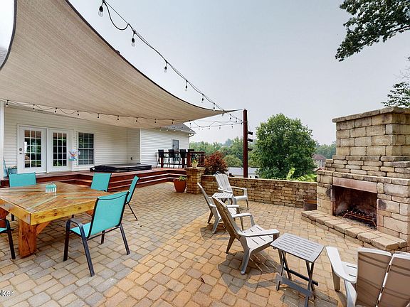 5th image of 4218 Wine Cellar Ct