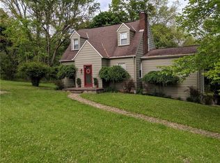 9710 Bellcrest Rd, Pittsburgh, PA 15237