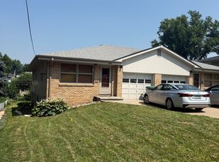 2403 S 48th St, Omaha, NE 68106