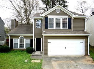 1411 Glynview Cir, Lawrenceville, GA 30043
