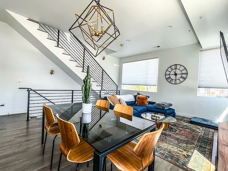 1624 N Irving St #5 — Photo 10