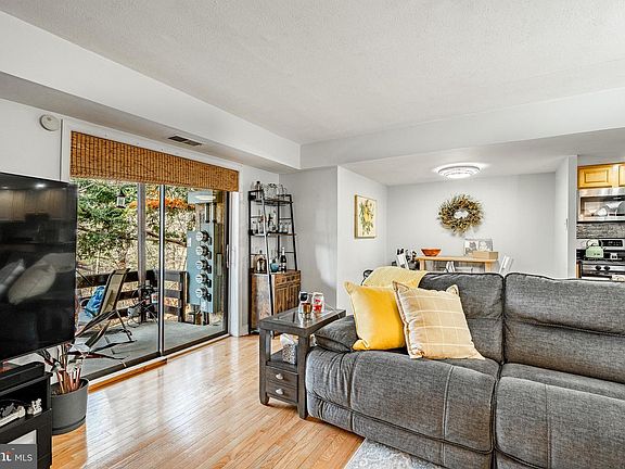 5th image of 243 Shawmont Ave APT C