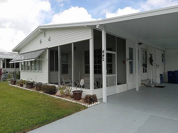 2nd image of 442 Martinique Dr #313