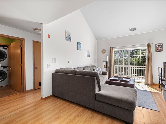 3rd image of 18 Kings Mill Cir Unit 304