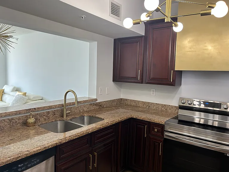 3020 NE 32nd Ave #721 — Photo 17