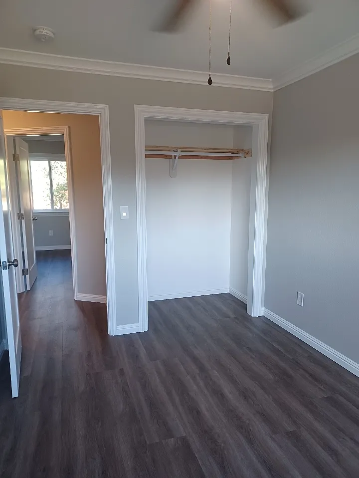 200 Staples Ave — Photo 3