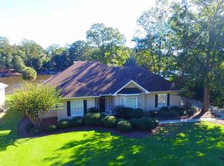 109 Kings Crossing Ct, Bonaire, GA 31005