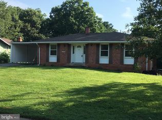 11901 Enid Dr, Potomac, MD 20854
