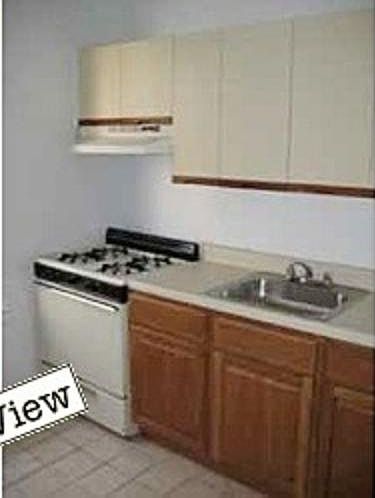 1st image of 655 E 223rd St APT 1D