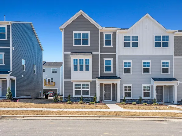 1706 Burgundy Park Dr, Apex, NC 27502